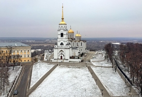 Выходные во Владимире: белокаменные церкви, панорамные виды и взыскательная кухня
